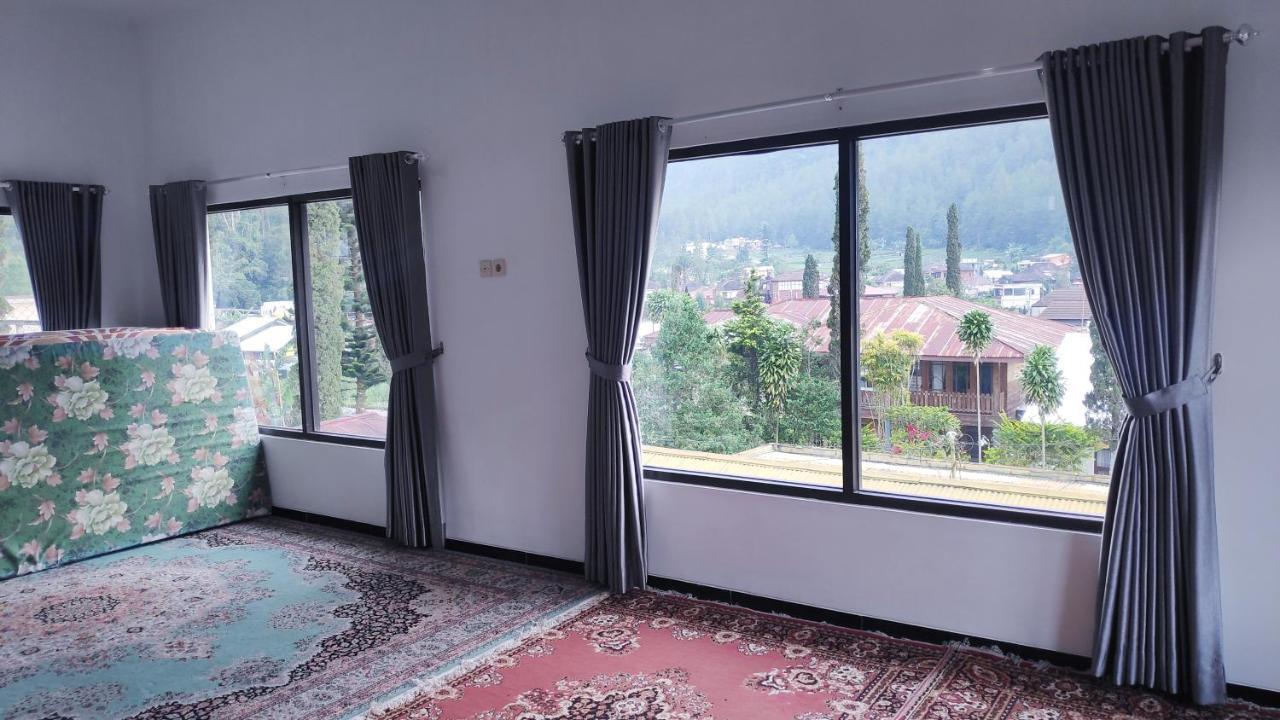 Villa Batumarta Тавангмангу Экстерьер фото
